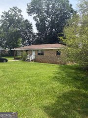 341 Boxwood Street, Social Circle, GA 30025
