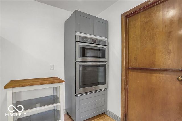 760 W Pine Street, Zionsville, IN 46077