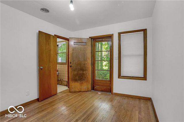760 W Pine Street, Zionsville, IN 46077