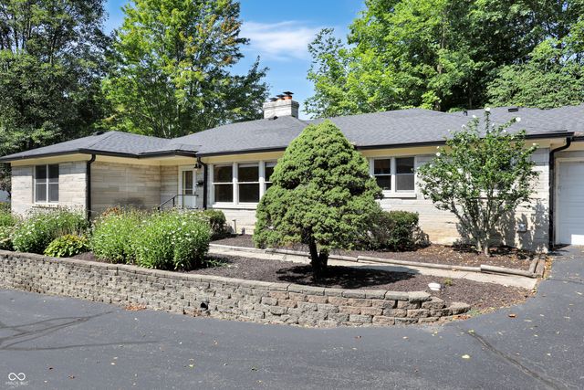 760 W Pine Street, Zionsville, IN 46077