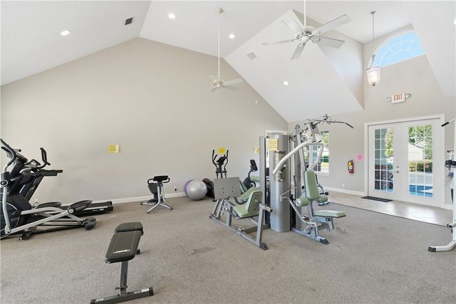 292 Country Walk Circle, Brunswick, GA 31525