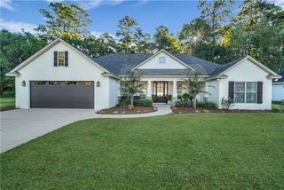 292 Country Walk Circle, Brunswick, GA 31525