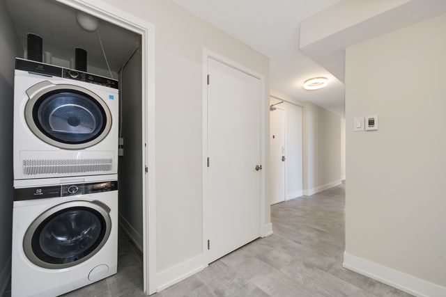 227 E Walton Place 12W, Chicago, IL 60611