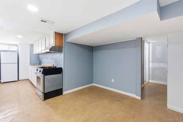 103 Timberline Drive, Brentwood, NY 11717