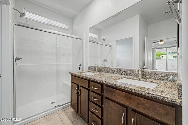 17155 W SELDON Lane, Waddell, AZ 85355