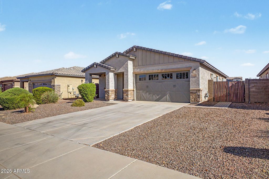 17155 W SELDON Lane, Waddell, AZ 85355 — photo 2