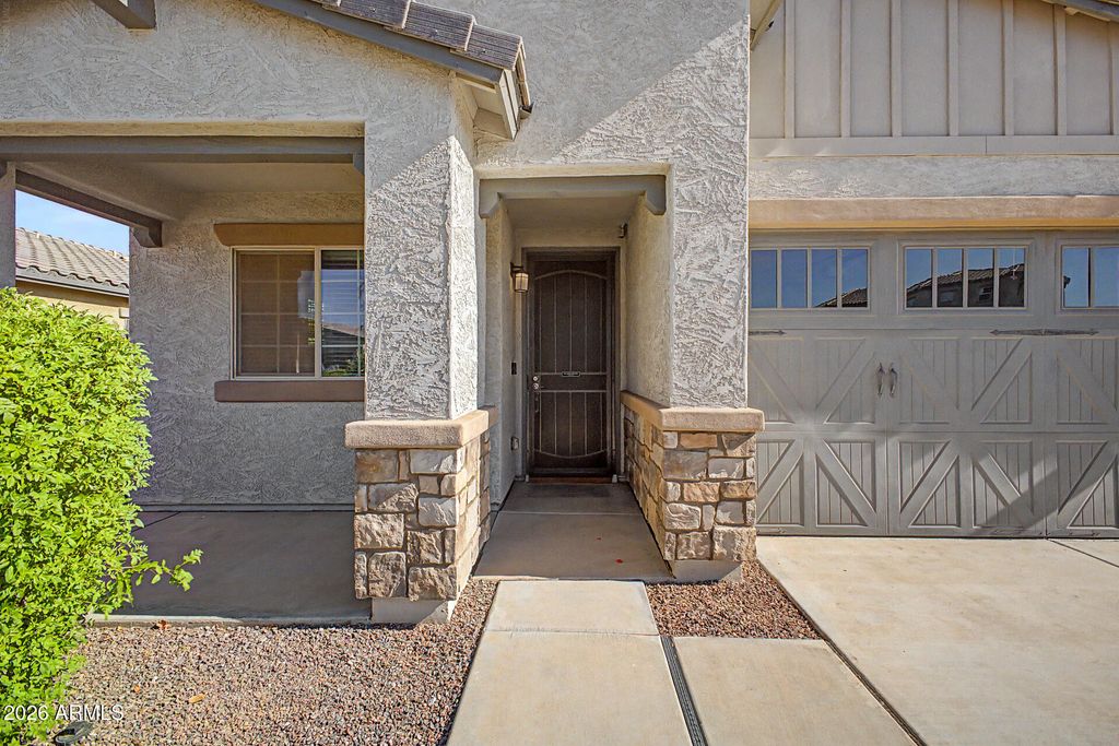 17155 W SELDON Lane, Waddell, AZ 85355 — photo 4