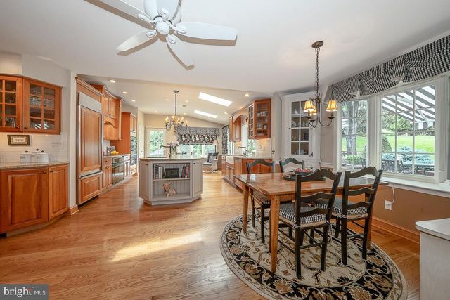 495 WINSTON WAY WAY, Berwyn, PA 19312
