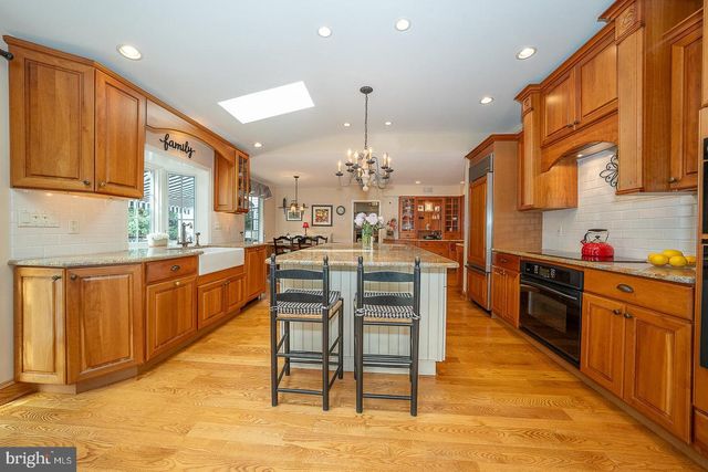 495 WINSTON WAY WAY, Berwyn, PA 19312