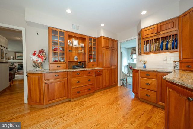 495 WINSTON WAY WAY, Berwyn, PA 19312
