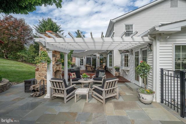 495 WINSTON WAY WAY, Berwyn, PA 19312