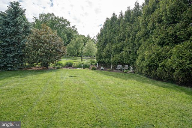 495 WINSTON WAY WAY, Berwyn, PA 19312