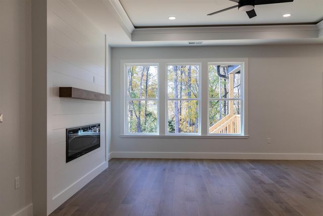 77 Carolina Oaks Drive, Chesnee, SC 29323