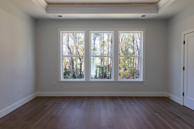 77 Carolina Oaks Drive, Chesnee, SC 29323