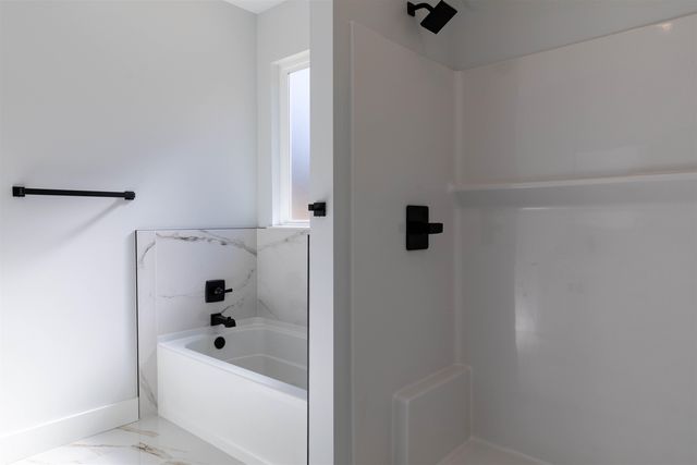 77 Carolina Oaks Drive, Chesnee, SC 29323