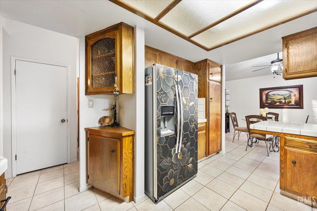 9408 Nickam Court, Bakersfield, CA 93311