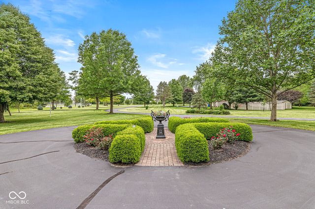 4480 W 121st Street, Zionsville, IN 46077