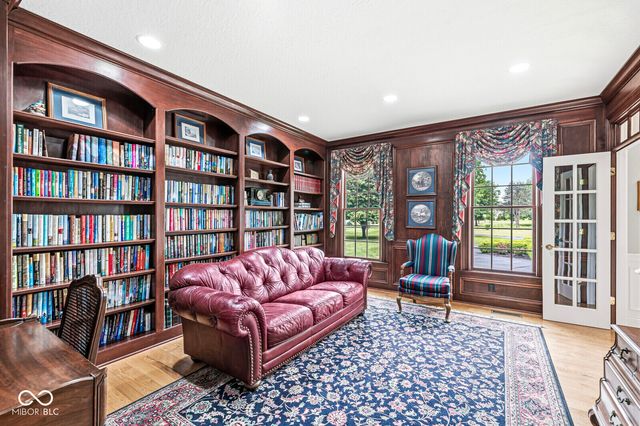 4480 W 121st Street, Zionsville, IN 46077