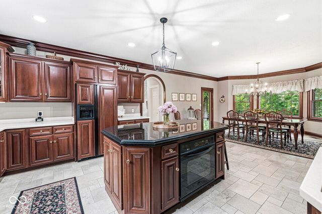 4480 W 121st Street, Zionsville, IN 46077