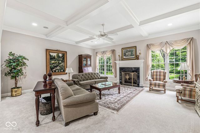 4480 W 121st Street, Zionsville, IN 46077