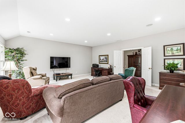 4480 W 121st Street, Zionsville, IN 46077