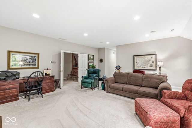 4480 W 121st Street, Zionsville, IN 46077