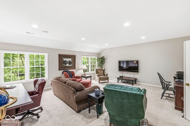 4480 W 121st Street, Zionsville, IN 46077