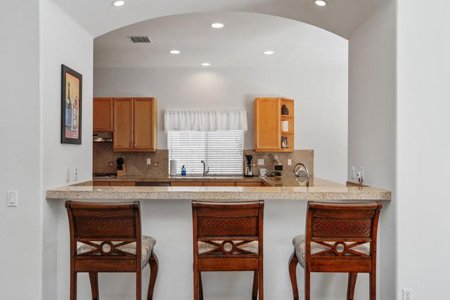 74609 Moss Rose Drive, Palm Desert, CA 92260