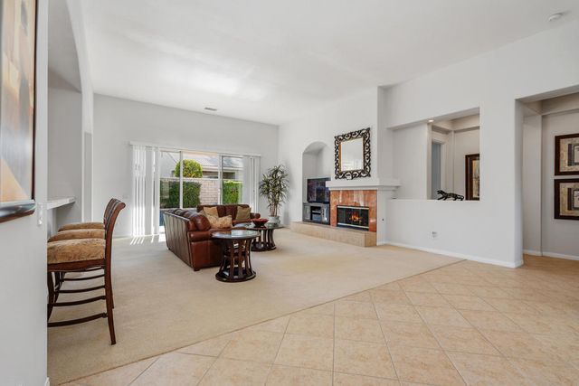 74609 Moss Rose Drive, Palm Desert, CA 92260