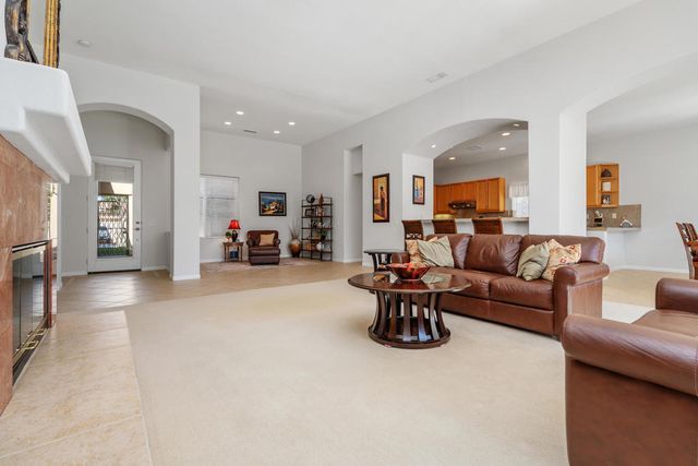 74609 Moss Rose Drive, Palm Desert, CA 92260