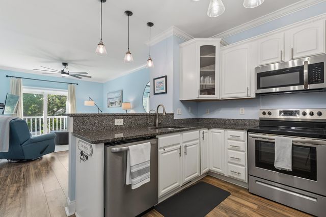 7003 Porcher Dr Apt I, Myrtle Beach, SC 29572