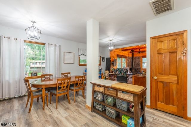 59 Voorhis Pl, Ringwood Boro, NJ 07456