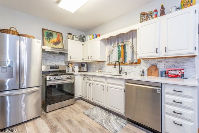 59 Voorhis Pl, Ringwood Boro, NJ 07456