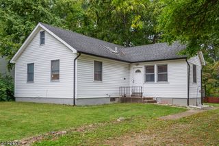 59 Voorhis Pl, Ringwood Boro, NJ 07456