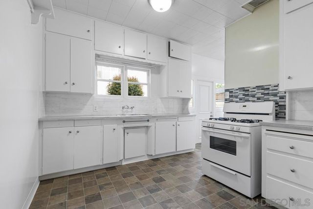 1521 Missouri St, San Diego, CA 92109