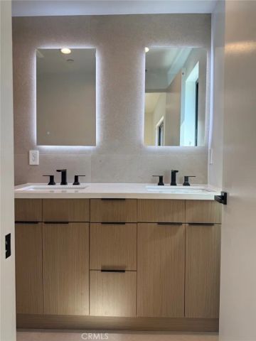 12816 Bloomfield Street, Studio City, CA 91604