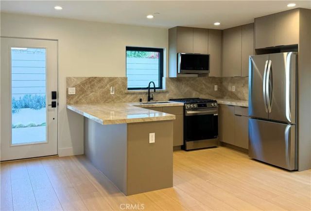 12816 Bloomfield Street, Studio City, CA 91604