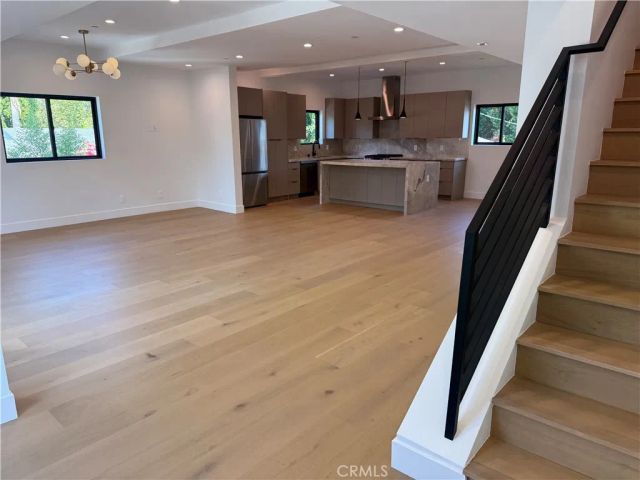 12816 Bloomfield Street, Studio City, CA 91604