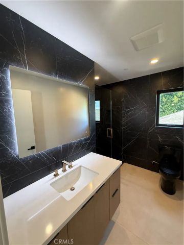 12816 Bloomfield Street, Studio City, CA 91604