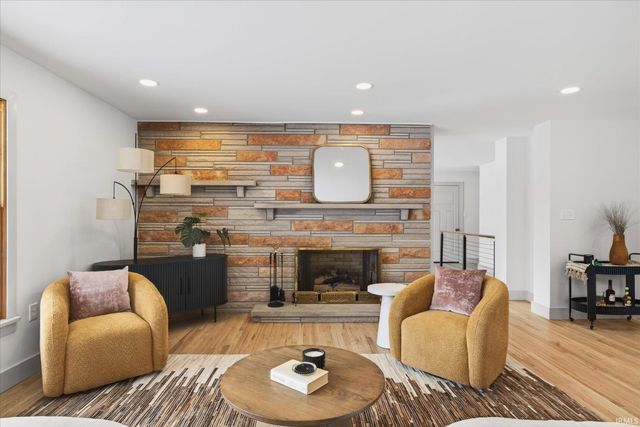 301 E Glendora Drive, Bloomington, IN 47408