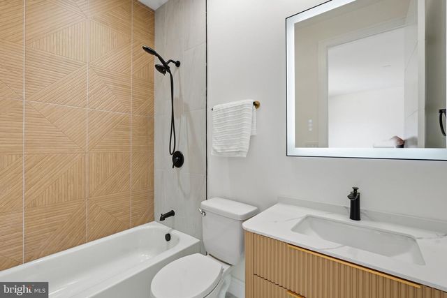 3126 WESTLEY RD, Falls Church, VA 22042