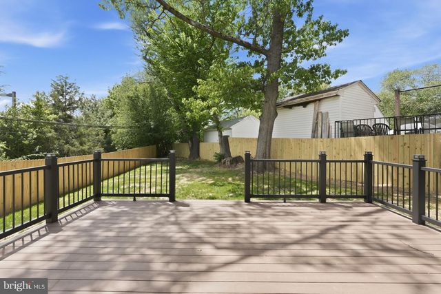 3126 WESTLEY RD, Falls Church, VA 22042