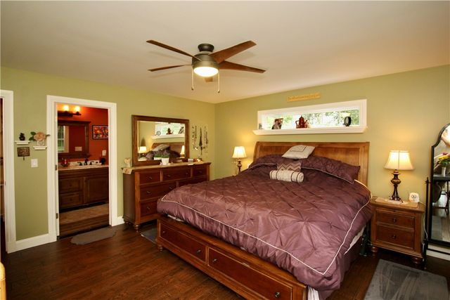 16 Cullens Run, Pittsford, NY 14534