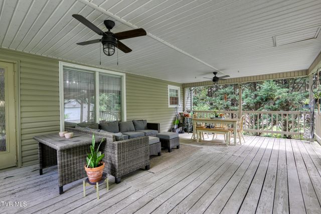 159 Reynolds Hills Drive, Rogersville, TN 37857