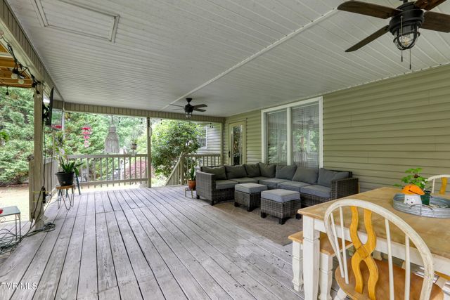 159 Reynolds Hills Drive, Rogersville, TN 37857