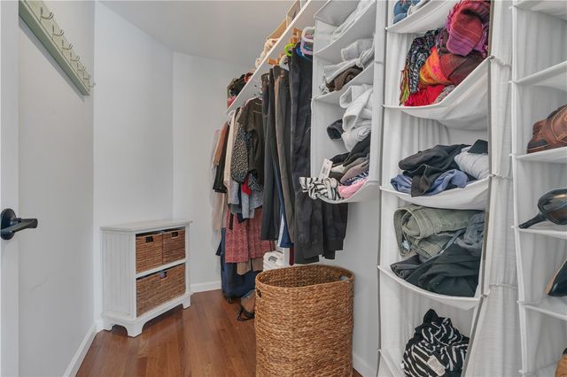 17 Wuddall Avenue, Warwick, RI 02889