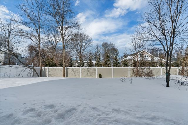 17 Wuddall Avenue, Warwick, RI 02889