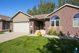2700 E Whisper Trl Trail, Sioux Falls, SD 57108