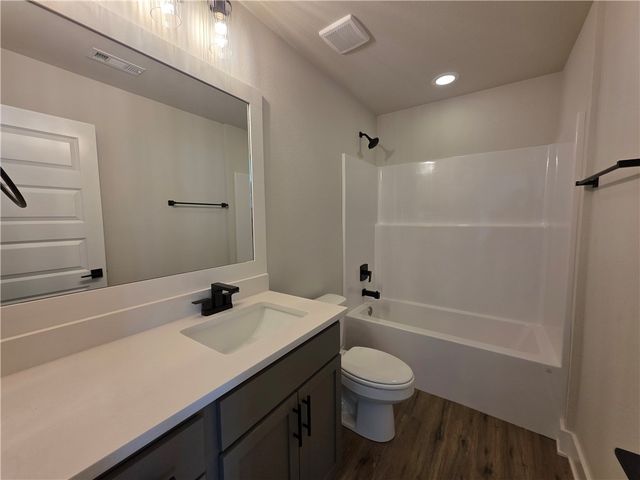 2803 SW Hampshire Avenue, Bentonville, AR 72713