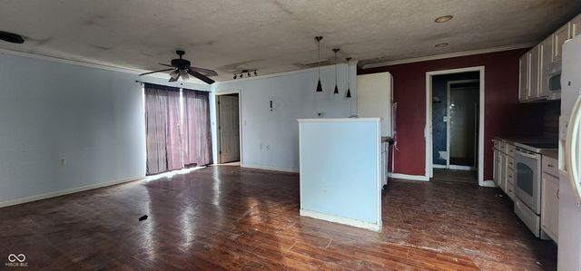 8340 S 750 W, Pendleton, IN 46064